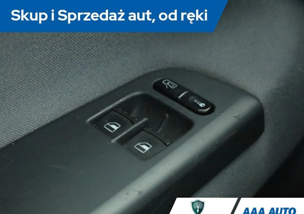 Skoda Octavia cena 12000 przebieg: 215136, rok produkcji 2009 z Bystrzyca Kłodzka małe 121